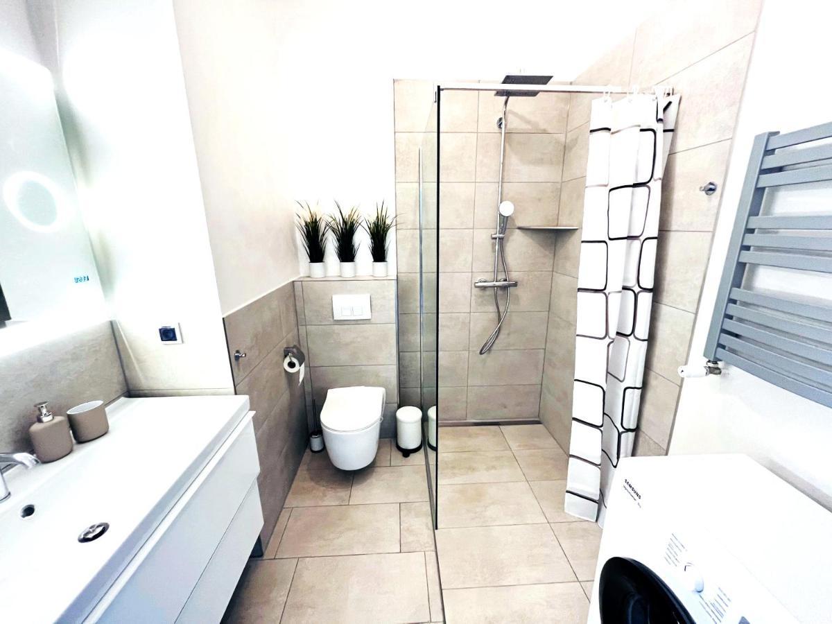 Apartment Royal Suite, 50 Meters To Beach, 10th Floor, Beautiful View, Baltic *